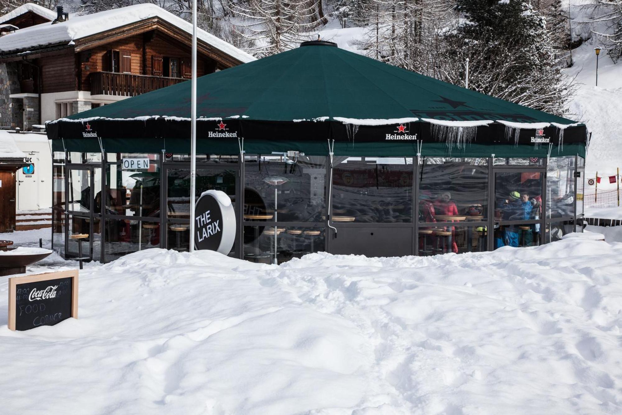 Hotel The Larix Ski-In Ski-Out Зас-Фе Экстерьер фото